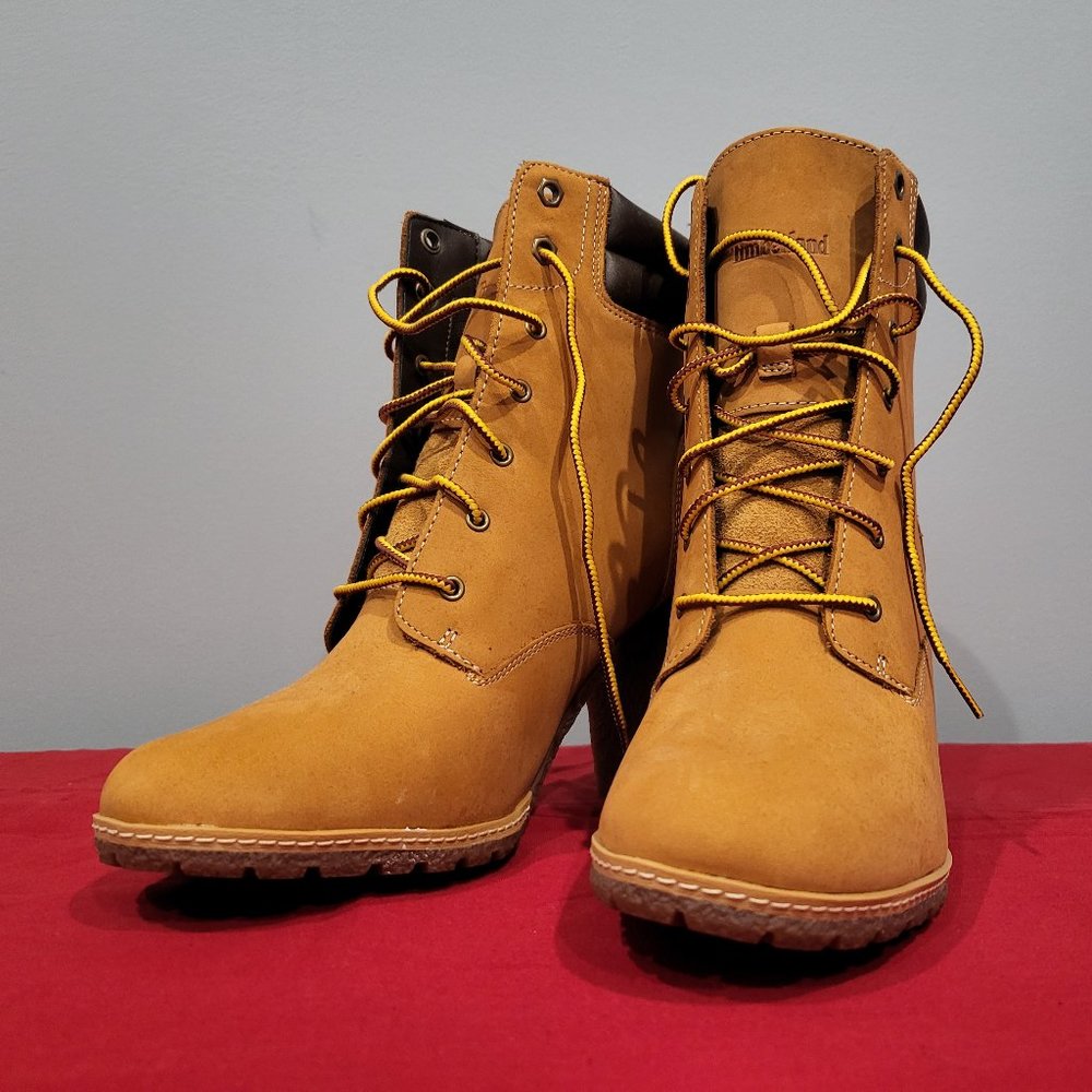 Timberland Women's Tillston 6 Inch Double Collar Boot Size 10